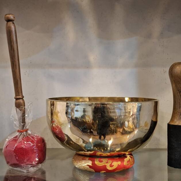 Plain Tibetan Singing Bowl (7-Metal Handmade)